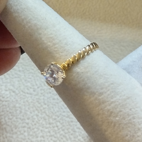 SOLD - Picture 5 of 8